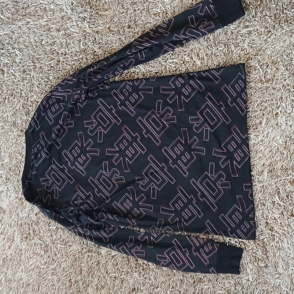 Black Long Sleeve Tokyo Graphic Shirt - Picture 4 of 4